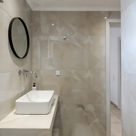 Dimi ヴィラ *